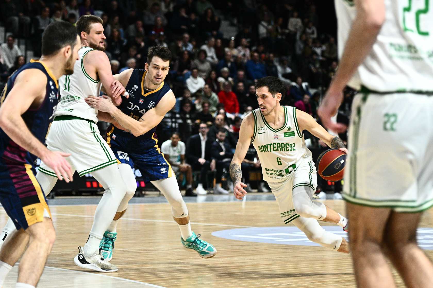 Duel de passeurs entre Nanterre et Dijon