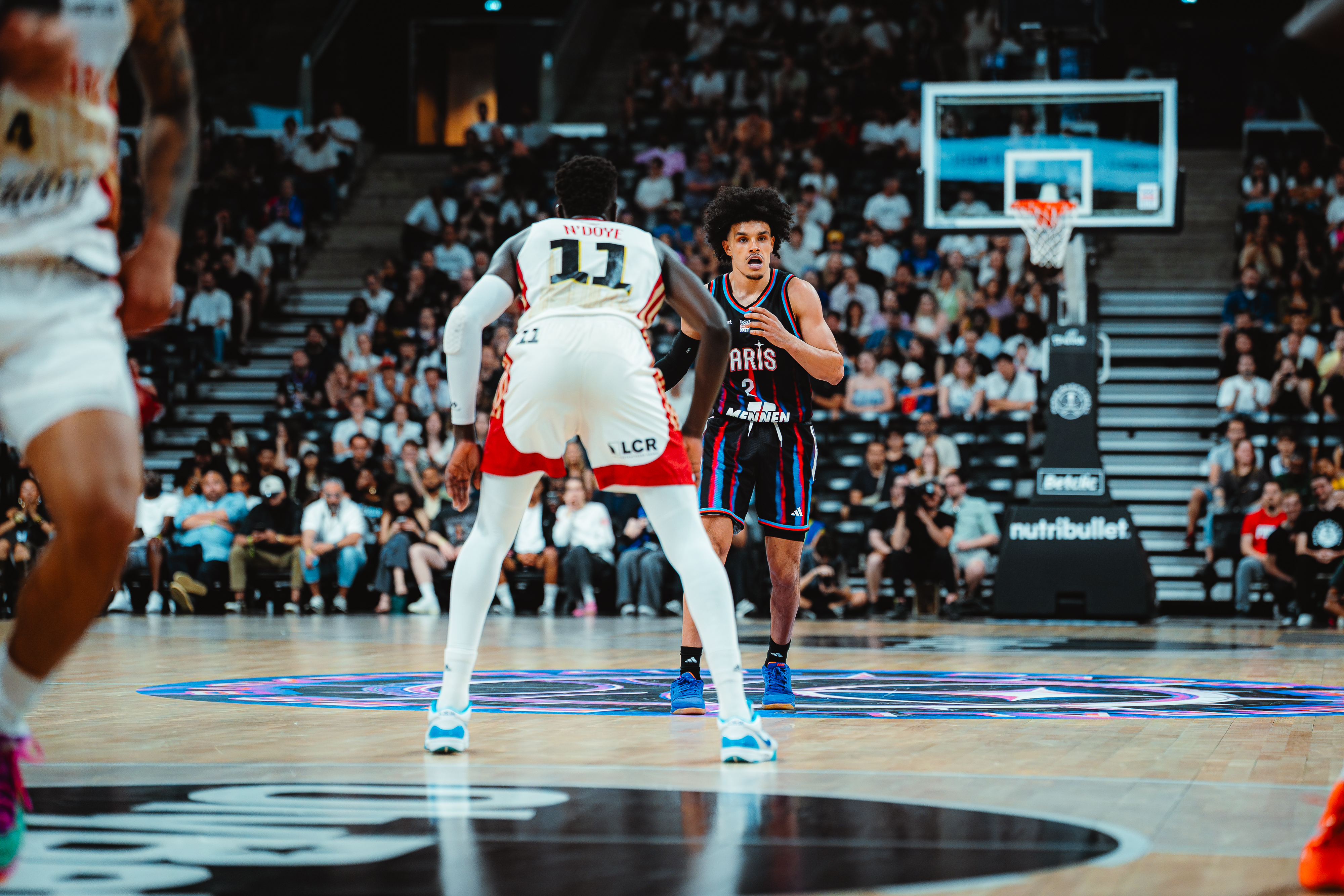 PARIS ET L'ASVEL PRENNENT LES DEVANTS DANS CES PLAYOFFS