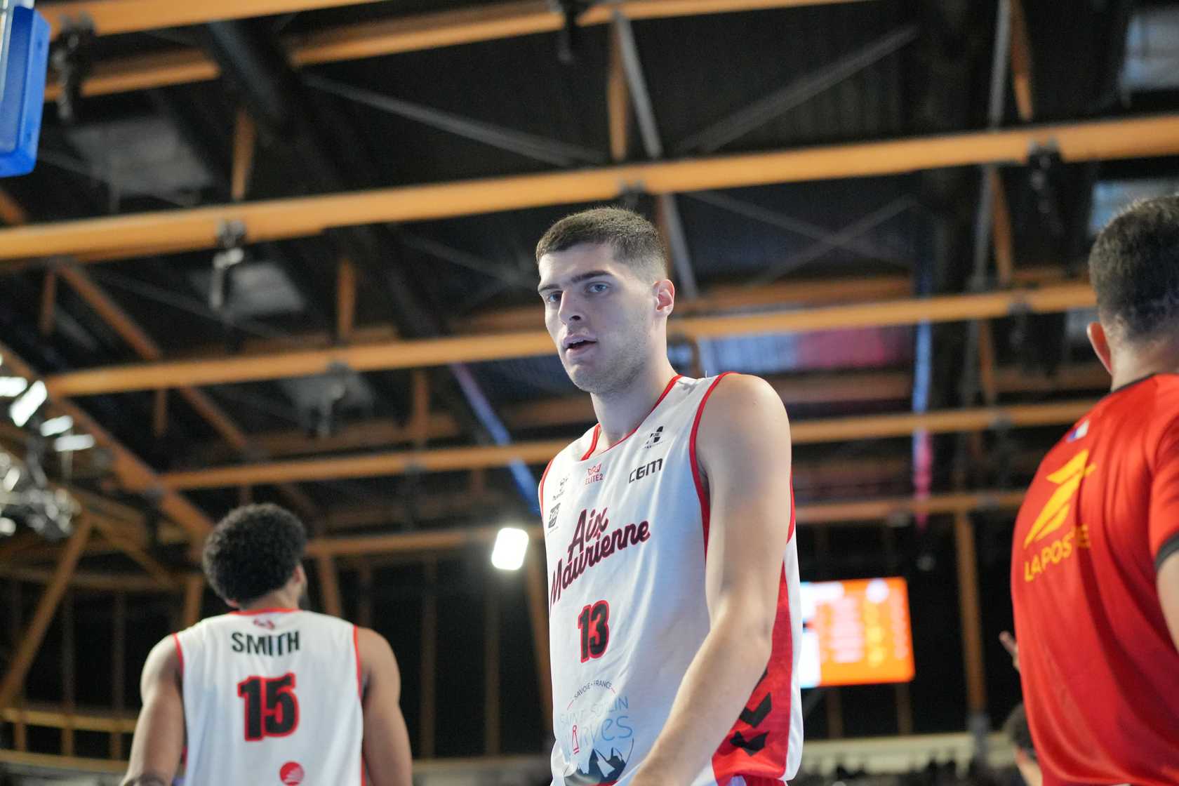 Aix-Maurienne climatise Orléans, Roanne et Pau en mode rouleau compresseur