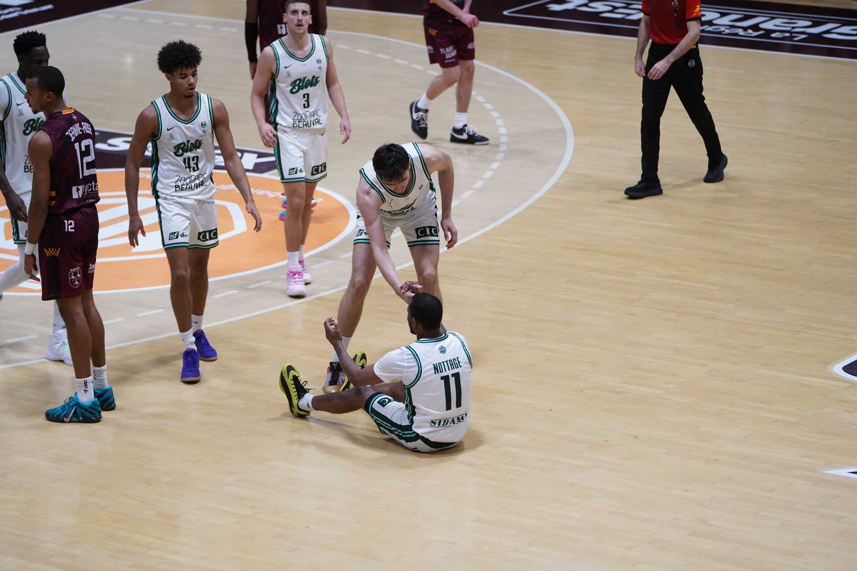J10 ELITE 2: Pour Lucas Ugolin : Blois se relève, Orléans toujours leader, Denain s’enflamme 