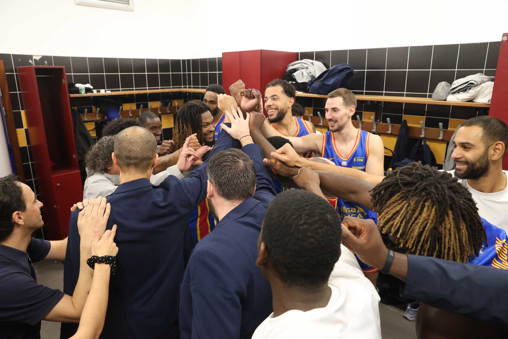 Le HTV bat le leader Orléans, Denain remporte le choc contre Roanne, Vichy renverse Pau et Quimper vainqueur du match de la peur