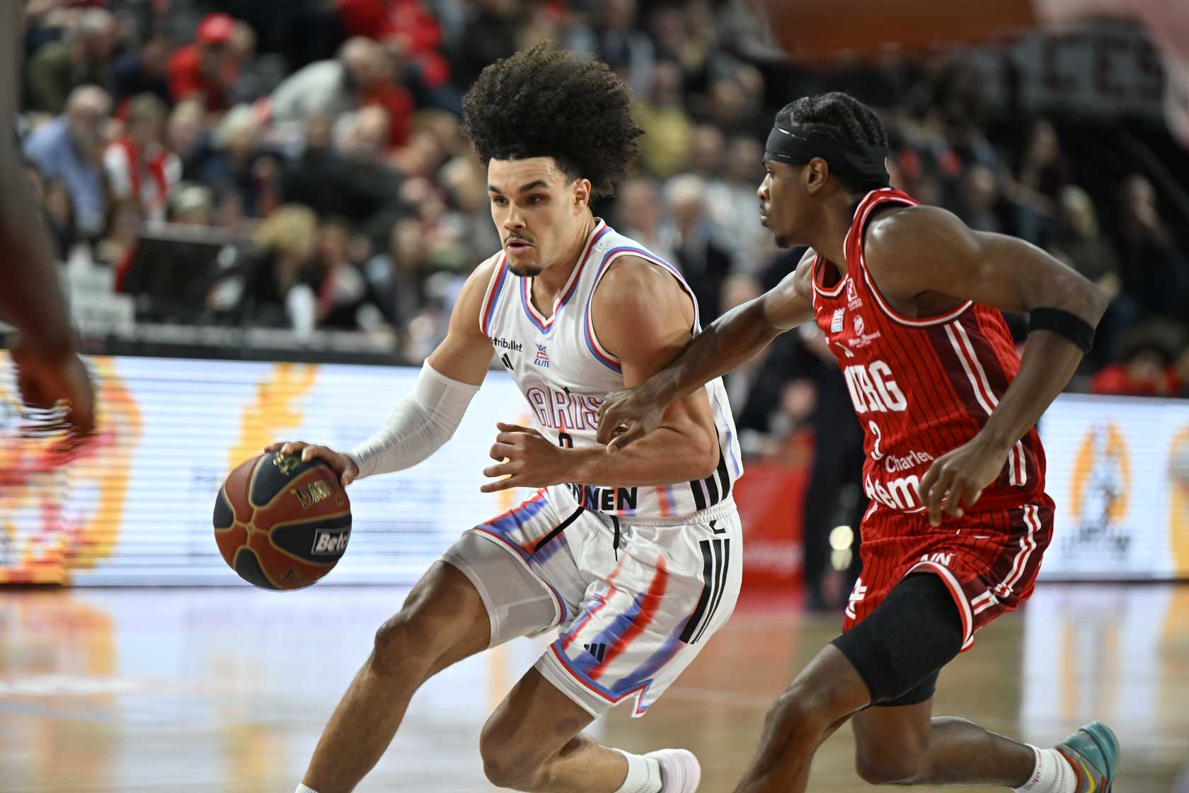 Paris poursuit sa série face à Bourg, Strasbourg se rapproche du podium, Nancy et Dijon respirent, Chalon s’arrache : tout savoir sur le samedi de Betclic ELITE